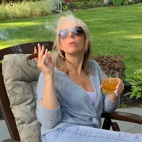 Cathy Cigar Image